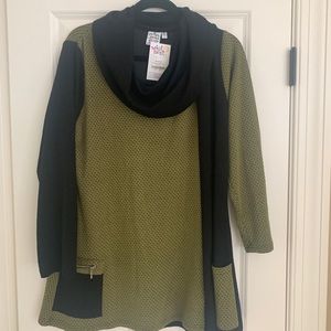NWT Parsley and Sage Tunic xl